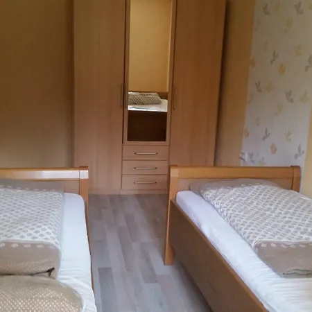 Am Kirbach Apartment *